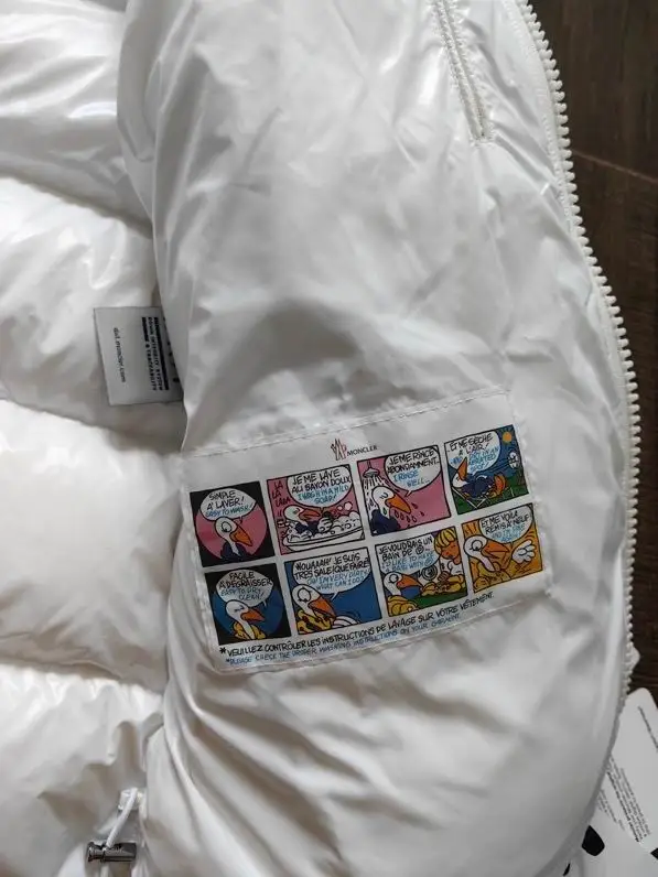 Moncler sz1-5 24cx13 (16)